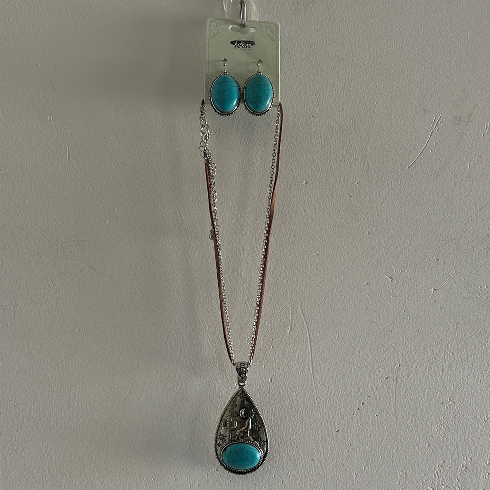 Icon Collection, Turquoise and Silver Earrings and Necklace Set